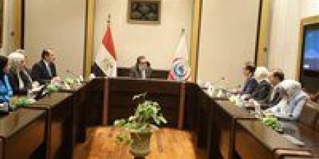 وزير الصحة يبحث مستجدات مدينة اللقاحات ويؤكد إطلاق أكاديمية VBC لتوطين الصناعات الحيوية