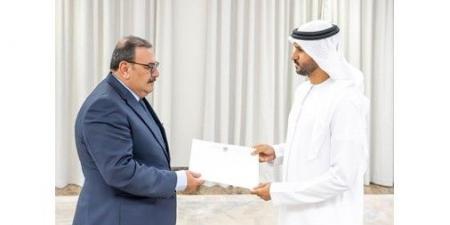 الإمارات تستدعي القائم بالأعمال في سفارة العراق وتسلّمه مذكرة احتجاج إزاء الاعتداءات الإرهابية المنطلقة من أراضي بلاده