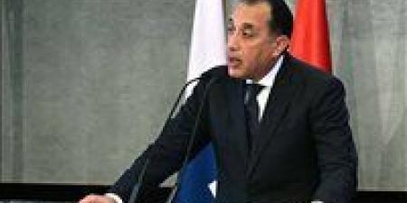 رئيس الوزراء يفتتح 9 مصانع جديدة بالمنطقة الصناعية بالسخنة