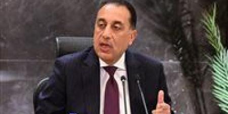 عاجل.. إيقاف العمل بقرار غلق المحال والمطاعم والمقاهي 11 مساءً