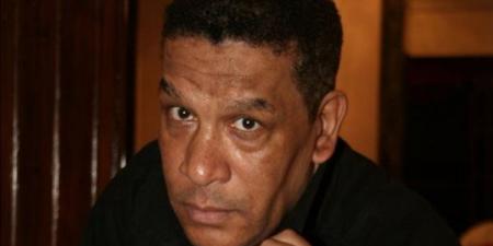 في ذكرى ميلاده.. محطات مؤثرة في حياة الفنان محمد شرف