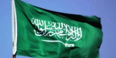 الداخلية السعودية: غرامة 50 ألف ريال والسجن والترحيل للوافد الذي يتأخر عن المغادرة