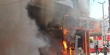 حريق يلتهم مطعم الشيخ جمال بالغربية