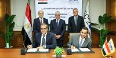 باستثمارات 2 مليون دولار.. رئيس اقتصادية قناة السويس يشهد توقيع مشروع شركة «ستيل كون» للصناعات الإنشائية
