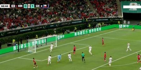 كوريا الجنوبية ضد جمهورية التشيك.. إن بيوم هوانج يسجل هدف التعادل لـ منتخب كوريا الجنوبية في مرمى التشيك بكأس العالم 2026