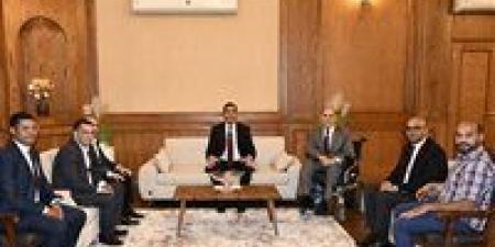 وزير الشباب والرياضة يتابع إعداد البطل البارالمبي للوس أنجلوس 2028