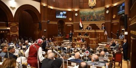 الشيوخ يناقش ملف معوقات وتحديات المشروعات المتوسطة والصغيرة