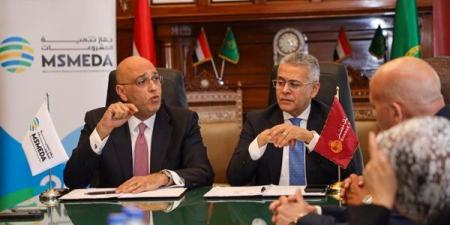 بتمويل 500 مليون جنيه، تنمية المشروعات وبنك مصر يوقعان عقد "تمكين للتمويل متناهي الصغر"