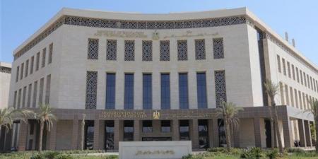 التعليم تعلن ضوابط جديدة لتنظيم التحويل إلى المدارس الدولية بالمرحلة الثانوية