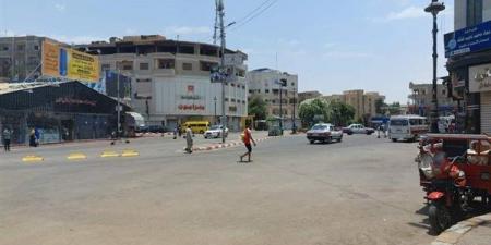 درجات الحرارة تجاوزت الـ 40، شوارع قنا تخلو من المارة هربا بسبب الحر