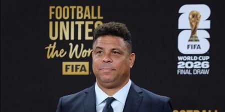 البرازيلي رونالدو يتوقع فوزا سهلا لهذا المنتخب في نهائي كأس العالم 2026