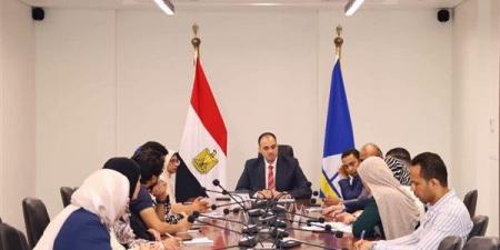 اجتماع حاسم في دمياط لتوفير أراضي التأمين الصحي الشامل وتطوير الوحدات الطبية