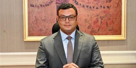 أول رد من الإسكان على رفع صورة الشربيني من ممر الوزراء