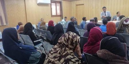 5365 مستفيدا ضمن أنشطة وحدة السكان والمجلس القومي بقنا خلال يوليو (صور)