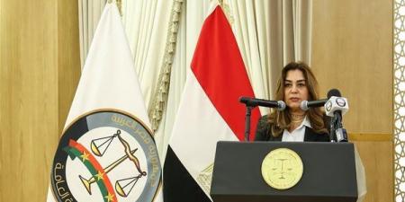 منال عوض: رفع 90 حالة إشغال وتعدٍ وغلق وتشميع 18 محلًا ومنشأة مخالفة بالجيزة - النيل نيوز