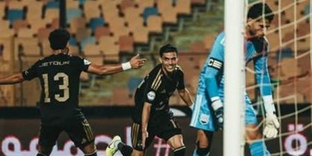 الدوري المصري، الأهلي يتقدم علي زد بهدف بن شرقي في الشوط الأول (صور) - النيل نيوز