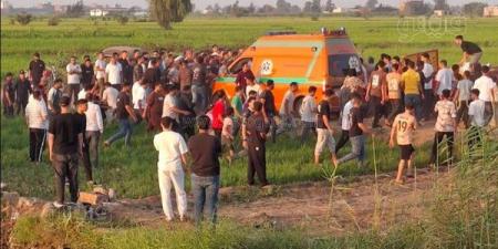 هرب من حرارة الجو ليلقى مصرعه، انتشال جثة شاب غرق في مياه النيل بالغربية - النيل نيوز