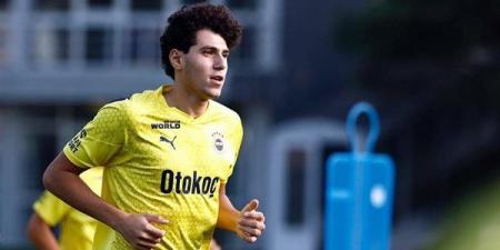 تحت أنظار عمر فايد، فروزينوني يكتسح فيورنتينا بثلاثية في الدوري الإيطالي - النيل نيوز