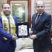 فى نهج جديد.. محافظ المنيا يُكرم مدير التخطيط والمتابعة لحصوله على الدكتوراه