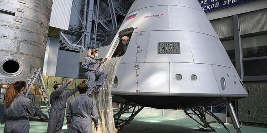 تأجيل
موعد
الرحلة
الأولى
لمركبة
(أوريول)
الفضائية
الروسية
المأهولة