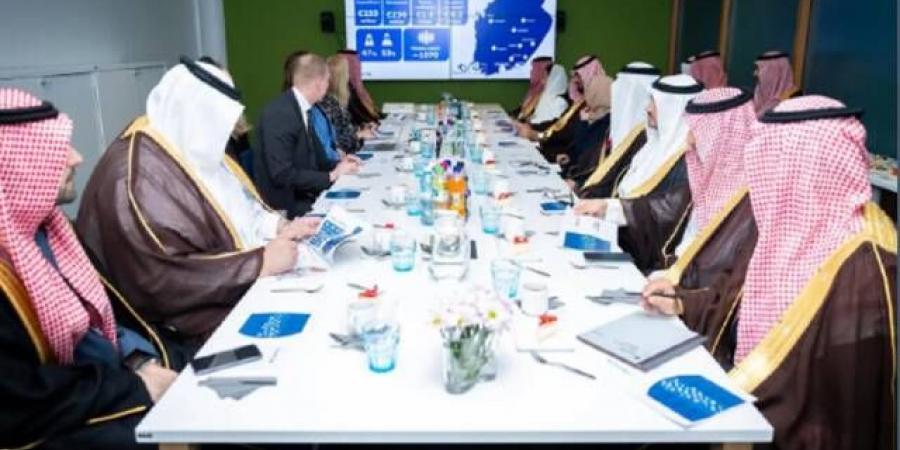 "الجاسر" يطّلع على ممارسات النقل الذكي والاتصالات في فنلندا