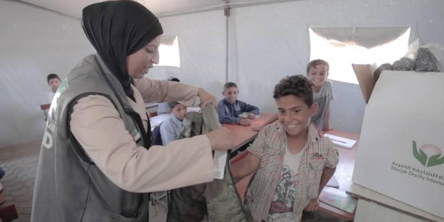 خيرية الشارقة توزع المرحلة الأولى من حزم الإغاثة الإماراتية في غزة