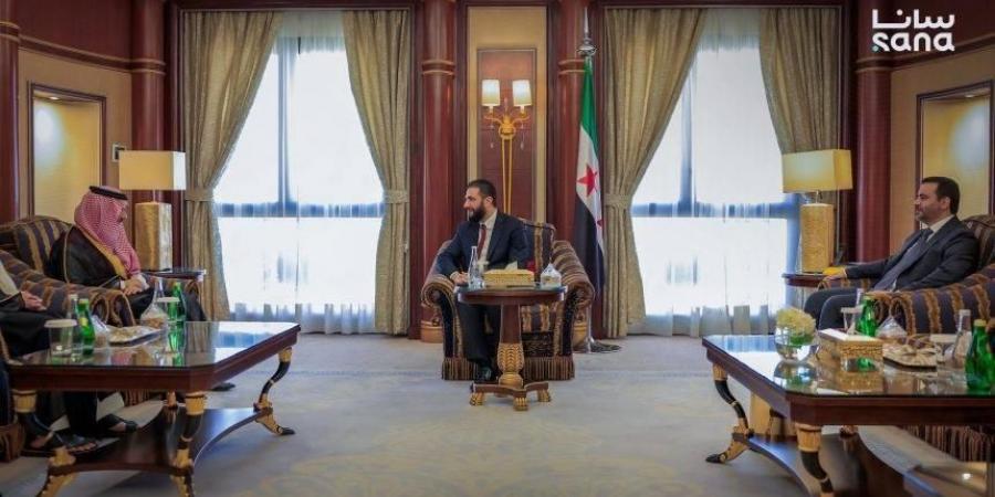 توغل إسرائيلي في جنوب سوريا.. وقتلى وجرحى باستهداف حافلة