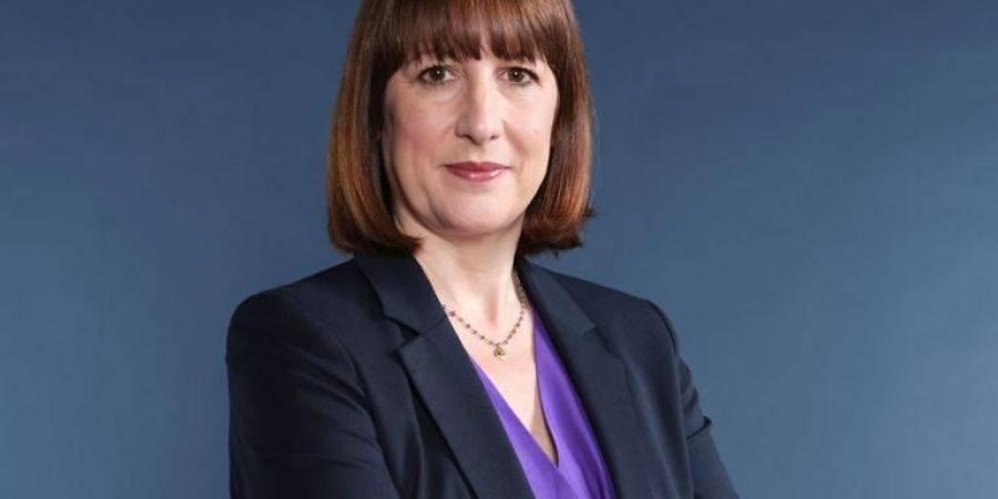 وزيرة الخزانة البريطانية تسعى لنزع فتيل أزمة إيجار منزلها