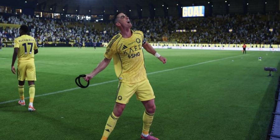 جدل بعد ركلة جزاء مثيرة.. رونالدو يخطف الأنظار بهدفين ورقصة العرضة ورفع العقال