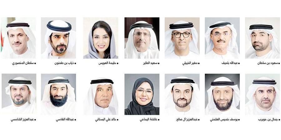 مسؤولون: يوم العلم يجسّد تلاحم القيادة والشعب في مشهد مهيب