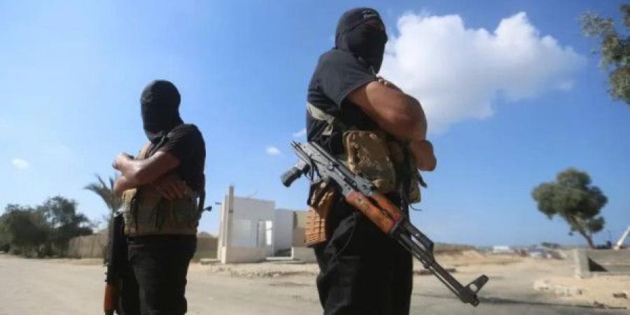 إعلام إسرائيلي: نتنياهو يعارض إجلاء عناصر حماس العالقين خلف "الخط الأصفر"