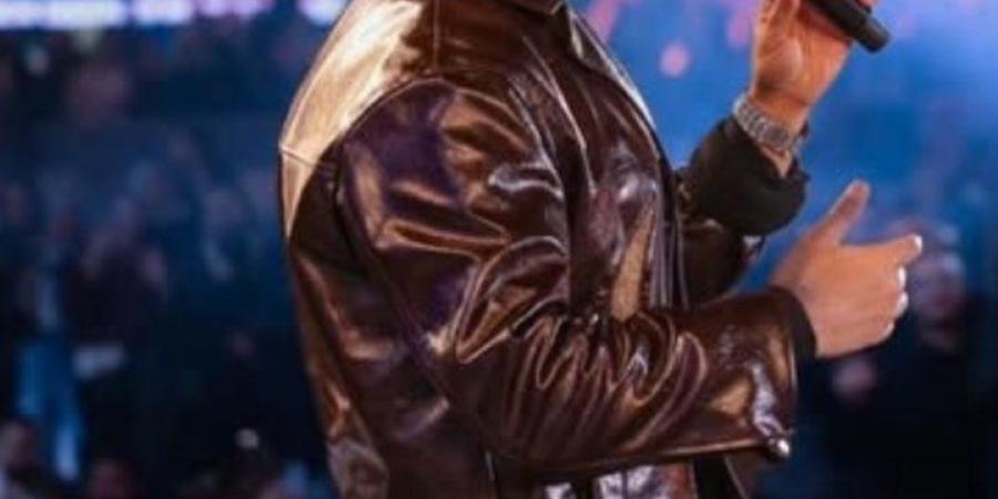 بحاول أقوم معاكم وعشانكم.. تامر حسني يعلن تعافيه من وعكته الصحية