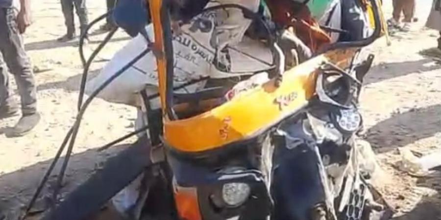 التوك توك اتعجن والثعابين فرت منه .. تفاصيل وفاة 2 في حادث تصادم بشع بسمالوط بالمنيا