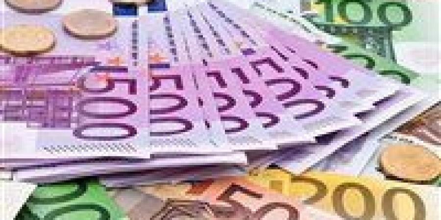 اليورو اليوم في مصر.. تماسك أمام الجنيه واستقرار مقابل الدولار