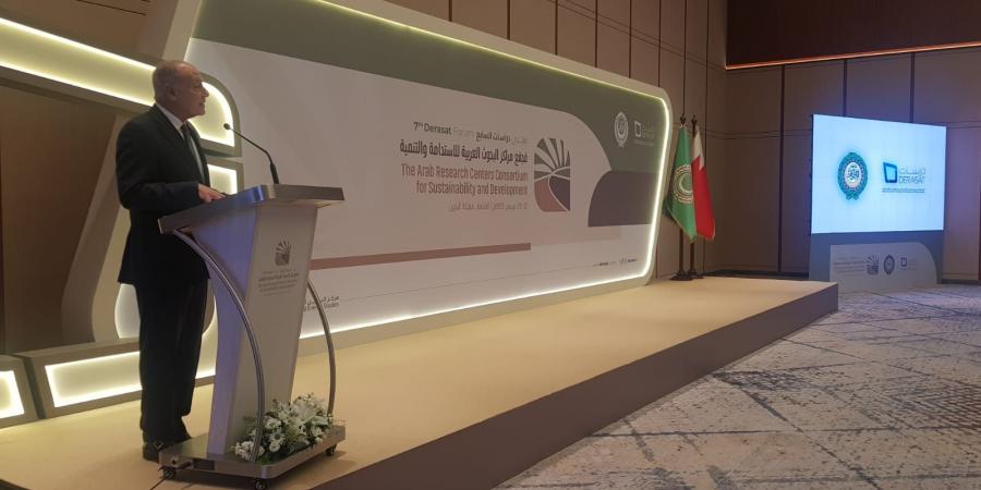 أبو
      الغيط:
      البحرين
      حاضنة
      للفكر
      المستنير
      التي
      تؤمن
      بأن
      ازدهار
      الوطن
      العربي
      يرتبط
      بتحقيق
      التكامل
      والتضامن