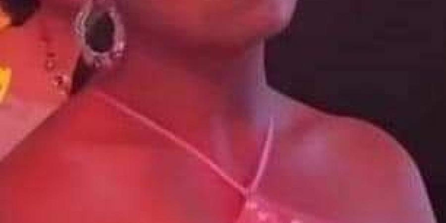 مشاعر
      ولادي
      بتتأذي..
      ماذا
      قالت
      ريهام
      عبد
      الغفور
      عن
      الإساءة
      لها
      على
      السوشيال
      ميديا
      ؟