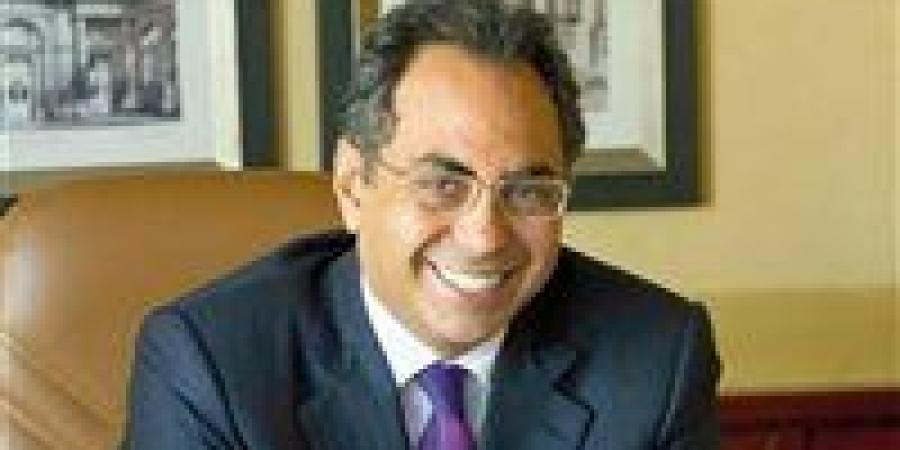 هاني
      سري
      الدين
      يعلن
      ترشحه
      لرئاسة
      حزب
      الوفد