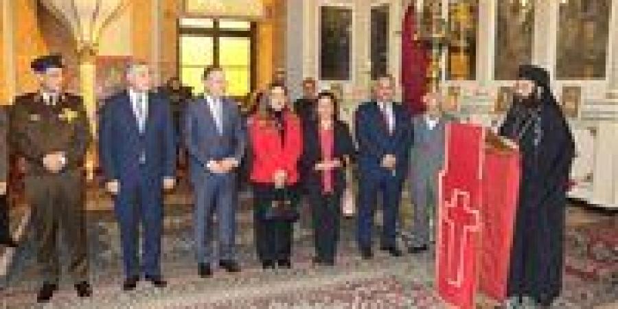 رئيس
      جامعة
      الإسكندرية
      يشارك
      الطوائف
      المسيحية
      احتفالات
      عيد
      الميلاد