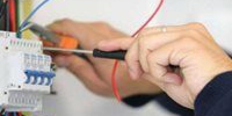 تفاصيل
      تعديلات
      قانون
      الكهرباء
      بعد
      موافقة
      مجلس
      الشيوخ