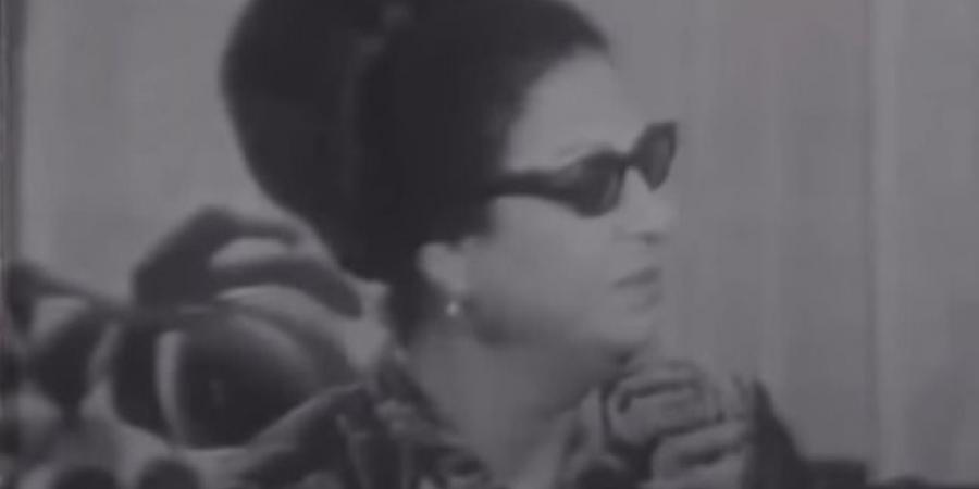 بعشق الأكلات الممنوعة.. أم كلثوم في لقاء نادر: مش شايفة إني رشيقة