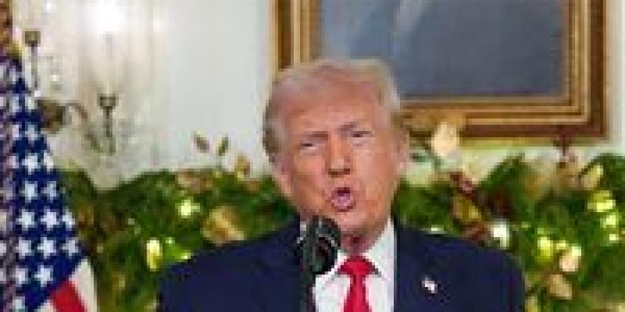 ترامب: اقتراب اتفاق تاريخي بين موسكو وكييف حول دونباس لإنهاء الحرب