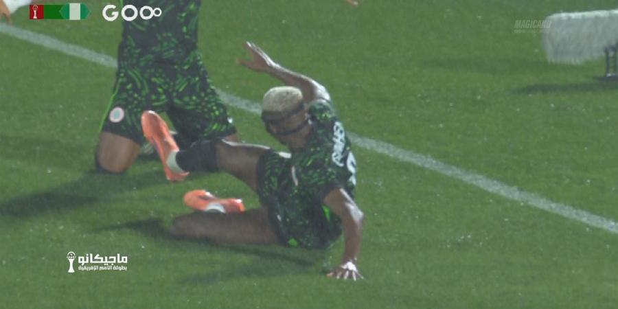 نتيجة نيجيريا ضد موزمبيق.. أوسيمين يسجل الهدف الثاني لـ نيجيريا أمام موزمبيق في كأس الأمم الإفريقية