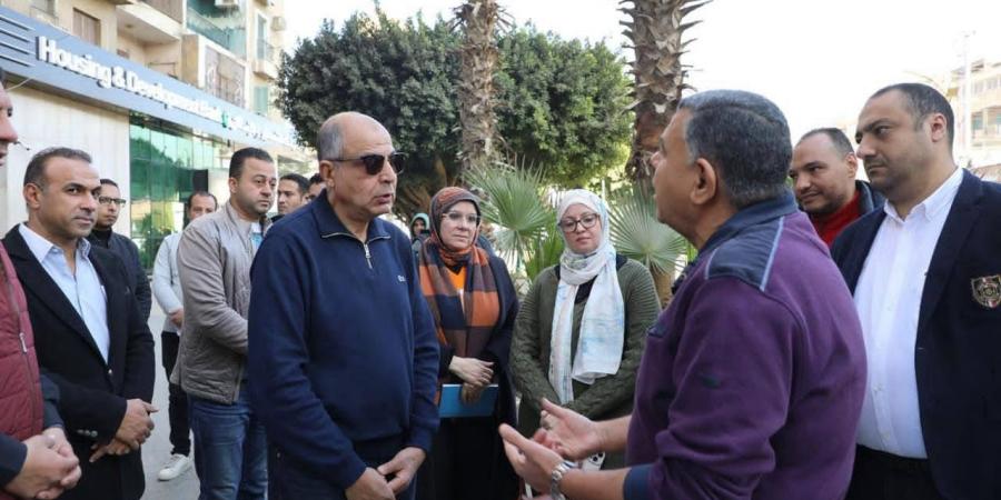 محافظ المنيا يتفقد عددًا من الميادين لتطويرها ورفع كفاءتها