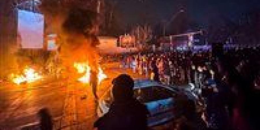 وسط تحذرات حقوقية.. تراجع احتجاجات إيران بعد حملة قمع واسعة.. ماذا يحدث؟