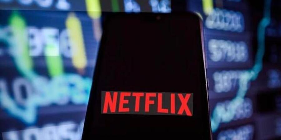 أرباح نتفلكس تفوق التوقعات بدعم قفزة المشتركين إلى 325 مليون