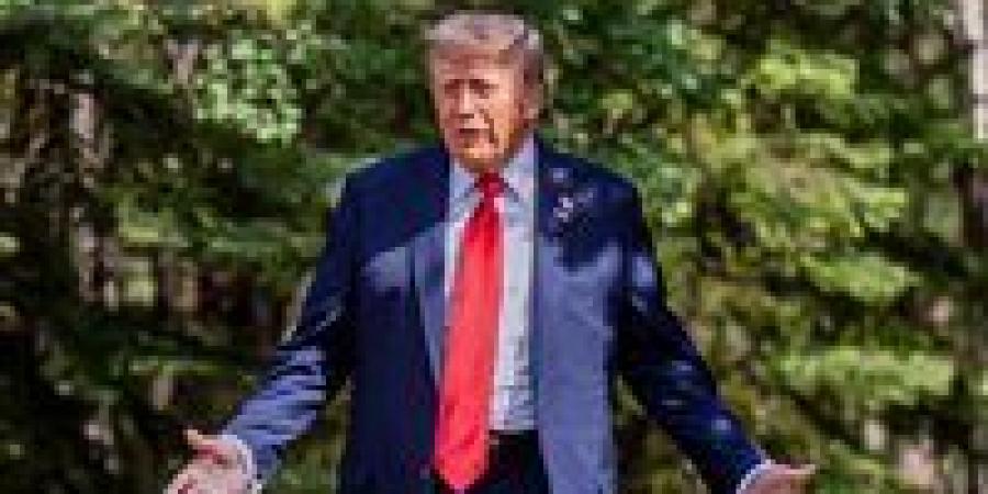 ترامب يجدد مساعي ضم جرينلاند ويؤكد نجاح "نهضته الاقتصادية"