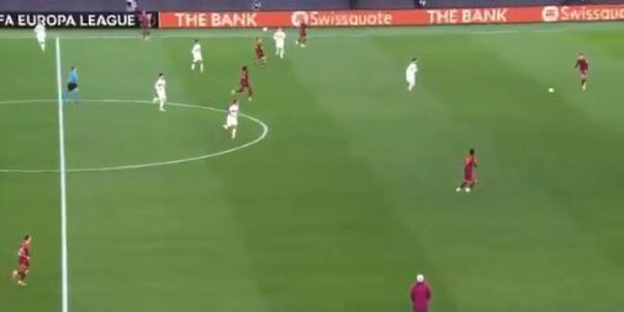 روما ضد شتوتغارت.. نيكولو بيسيلي يؤمن تقدم روما على شتوتجارت بهدف نظيف في الدوري الأوروبي