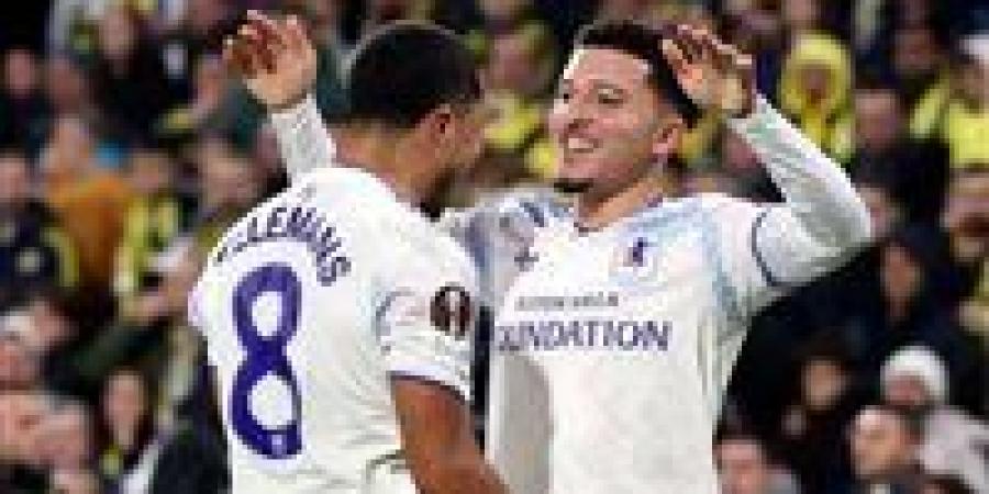 فنربخشة ضد أستون فيلا.. أستون فيلا يفوز على فنربخشة بهدف نظيف في الدوري الأوروبي