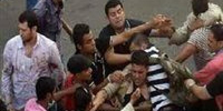 «سكاكين في الشارع».. أولى جلسات محاكمة متهمي مشاجرة منشأة ناصر