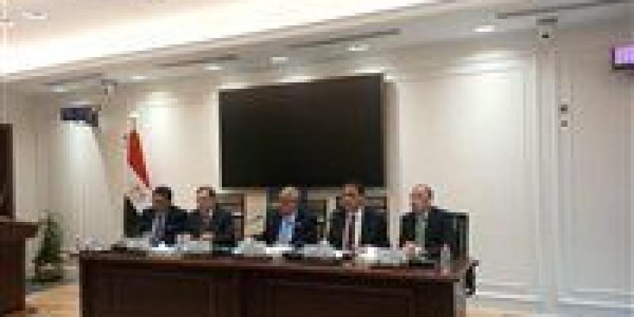 جدل برلماني حول تعديل قانون الكهرباء بين تشديد العقوبات وحماية حقوق المواطنين.. وموافقة مبدئيا على مشروع القانون من حيث المبدأ